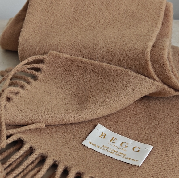 BEGG Other - Begg & Co Camel Tone Lambeswool Scarf